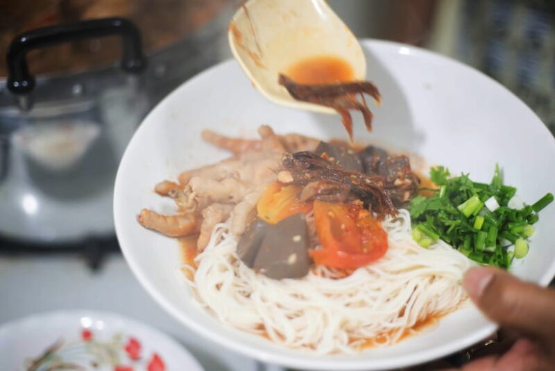 Phuket: Flavours of the South Guided Food Tour - Key Points