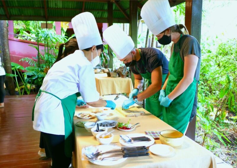 Phuket : Food | Art | Town : Travstore Original F.A.T Tour - Cultural and Culinary Experiences