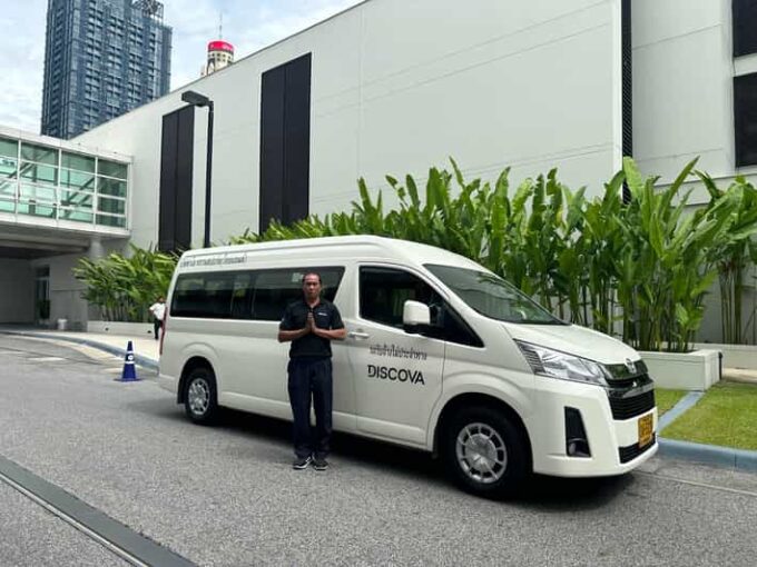 Phuket: Hotel Transfer to Phuket Airport by Van and WiFi - Transfer Service Details