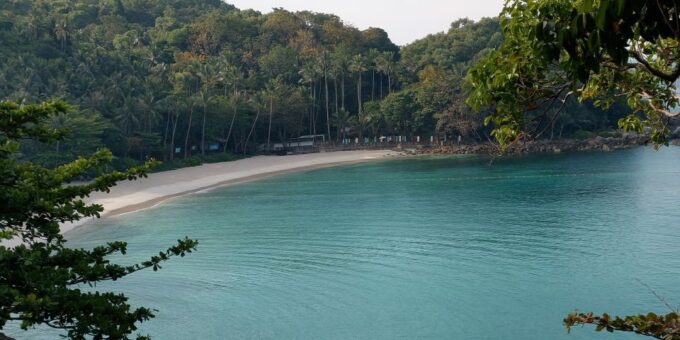 Phuket: Island Exploration Guide App With Offline Content - Planning Your Phuket Tour