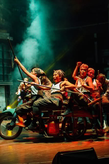 Phuket: Junkyard Theatre Dinner and Show Experience - Accessibility Considerations