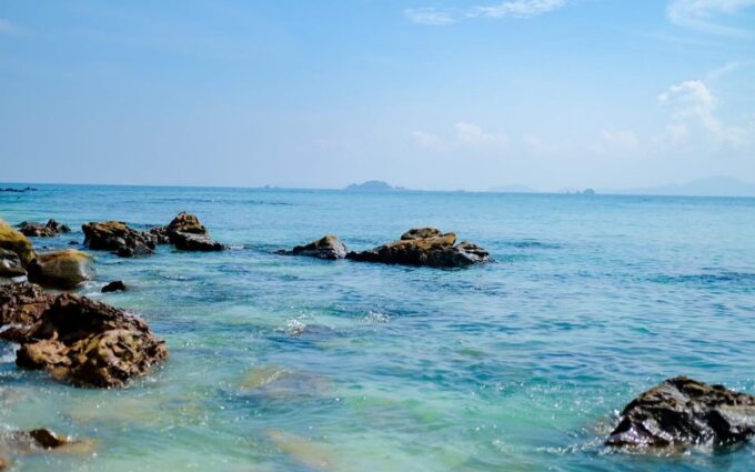 Phuket: Khai and Maiton Half Day Trip by Premium Speedboat - Arrival at Khai Nai