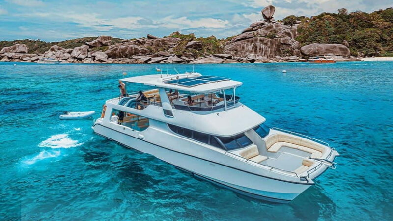 Phuket/Khao Lak: Similan Islands Catamaran Trip With Lunch - Snorkeling Experiences