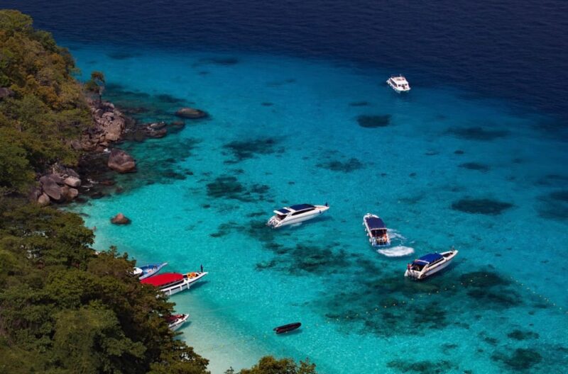 Phuket & Khaolak:Full-Day Similan Islands by Speed Boat Tour - Breakfast and Safety Briefing