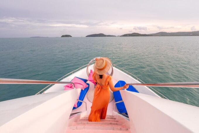 Phuket Ko Sire: Cruise With Live Music and 4-Course Dinner - Accessibility Considerations
