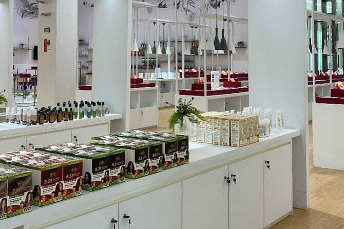 Phuket Local Shopping Factory - Frequently Asked Questions
