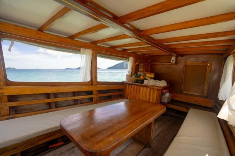 Phuket: Luxury Private Longtail Boat Islands Discovery Tour - The Itinerary and Its Charm