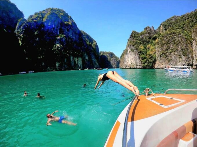 Phuket: Maya Bay, Phi Phi, and Bamboo Island Full-Day Trip - Express Security Check