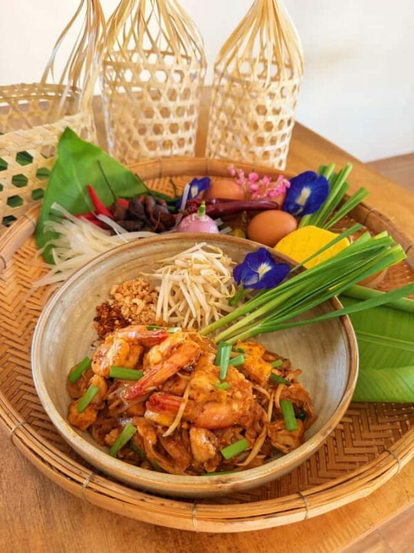 Phuket: Naidee Thai Cooking Class with Chef Ern - What Sets This Class Apart?