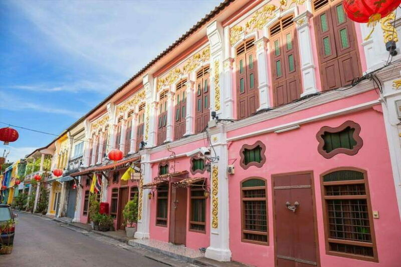 Phuket: Old Town Half-Day Sightseeing with Local Guide - Detailed Review of the Phuket Old Town Half-Day Tour