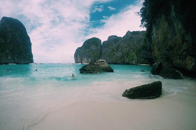 PHUKET-Phi Phi Island-Khai Island-Lunch by Sea Angel Speed Boat - Key Points