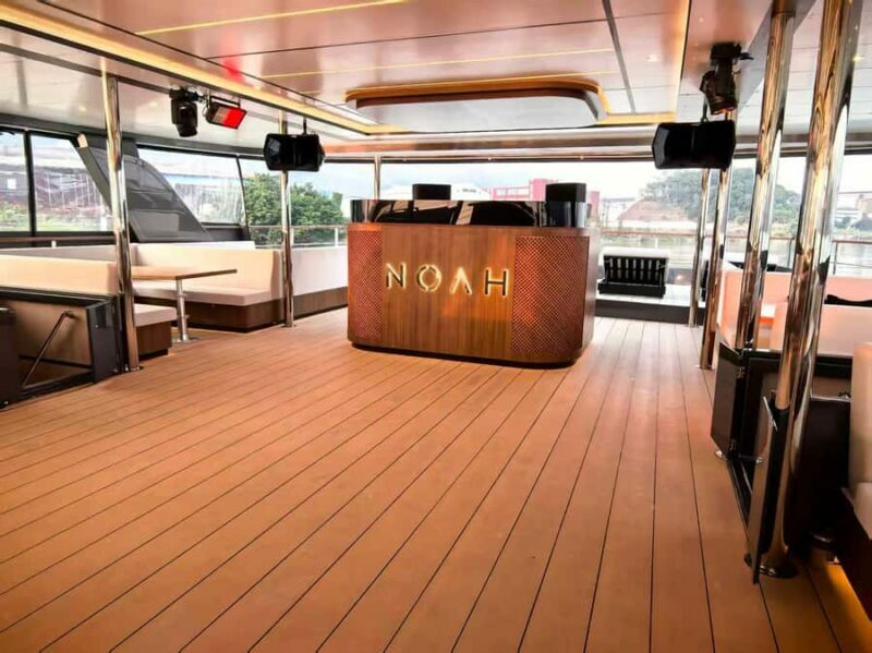 Phuket: Phi Phi Island Tour & Luxury Catamaran Party - Who Is This Tour Best For?