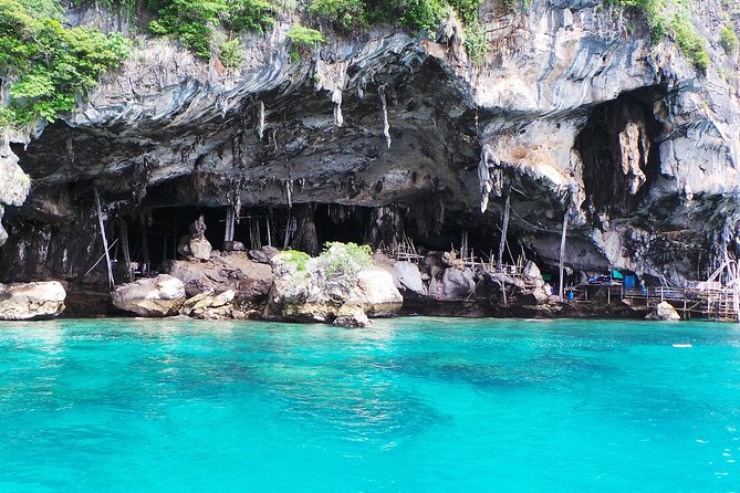 Phuket: Phi Phi Islands Daytime Delight - Monkey Beach