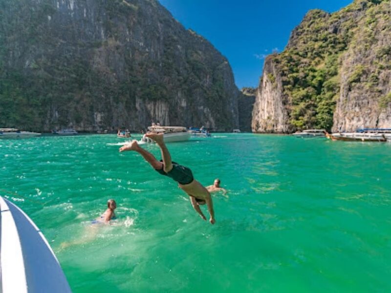 Phuket : Phi Phi Maya Bay & 3 Islands 7 Points by Speedboat - Activities