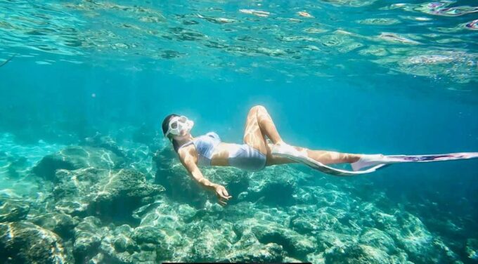 Phuket: Phi Phi, Maya, Khai, or Bamboo Island Day Trip - Dining and Shopping in Ko Phi Phi Don