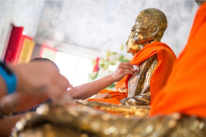 Phuket: Promthep Cape, Big Buddha, Chalong Temple & Old Town - Cashew Nut Factory