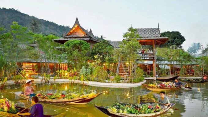 Phuket: Siam Niramit + Buffet Dinner + Transfer - Culinary Delights and Dining Options