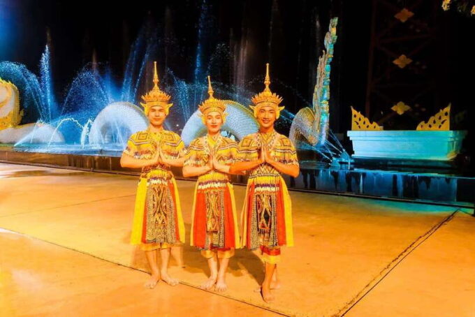 Phuket: Siam Niramit Ticket With Round Transfer and Dinner - Audience Reviews and Ratings