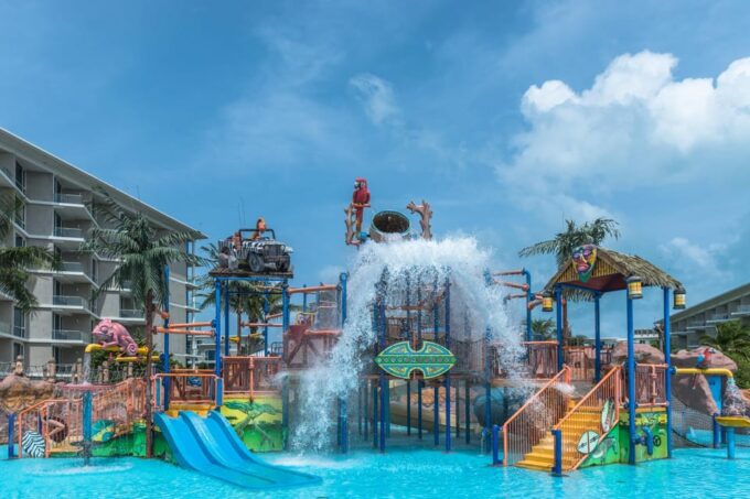 Phuket: Splash Jungle Water Park Entry Ticket - Largest Wave Pool