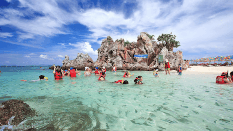 Phuket: Sunrise Cruise At Khai Islands - Activities at the Khai Islands