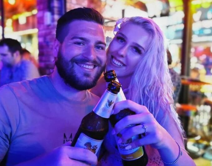 Phuket Sunset Chaser Tour (Private & All-Inclusive) - Dining and Nightlife Exploration