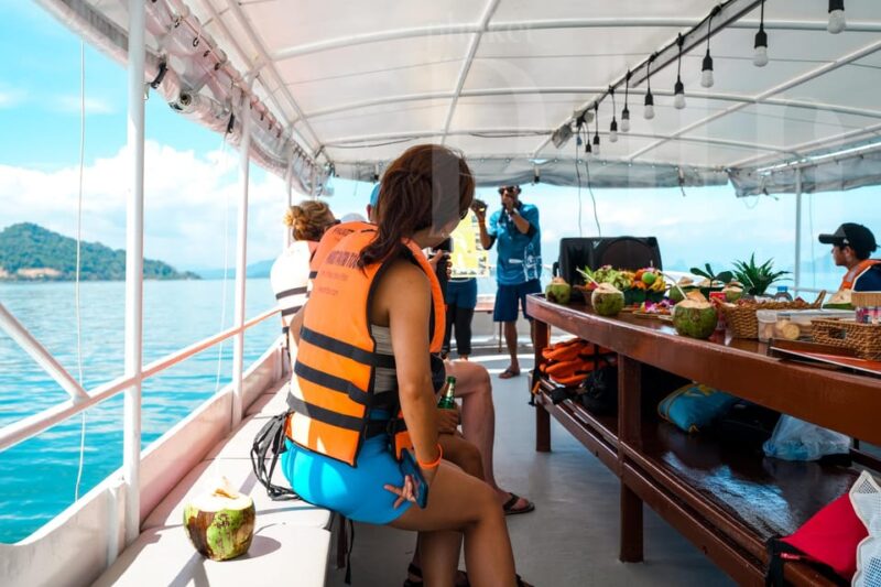 Phuket: Sunset Seafood Dinner Cruise In Phang Nga Bay - Key Points