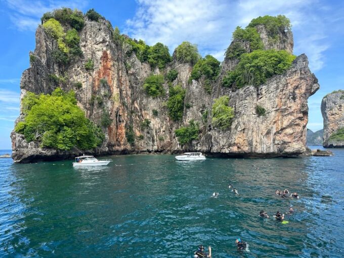 Phuket, Thailand : PADI Open Water Scuba Diver Course Phuket - Pricing