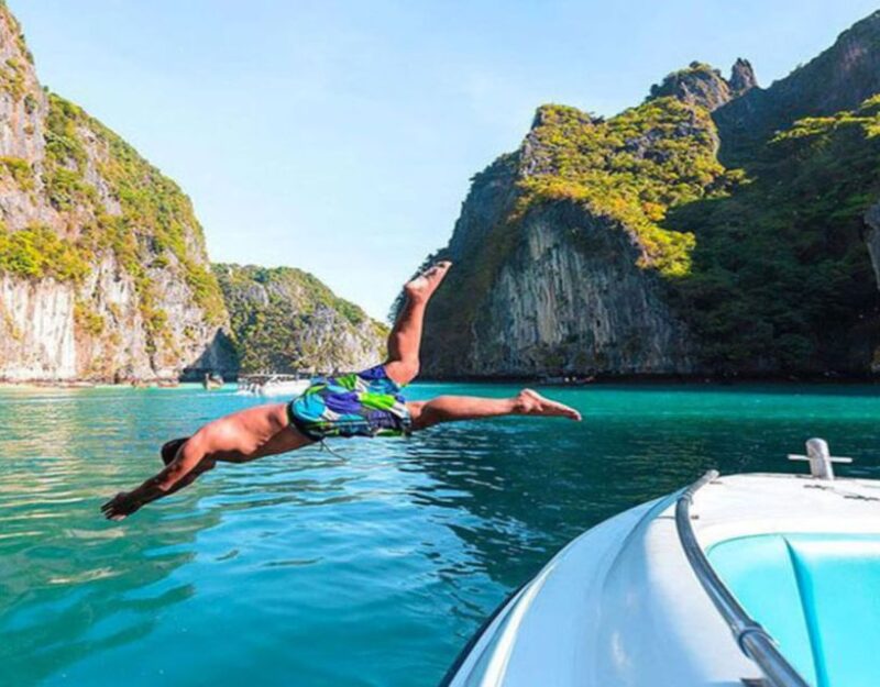 Phuket: VIP Private Boat to Phi Phi Island: Snorkeling Tour - Included Amenities