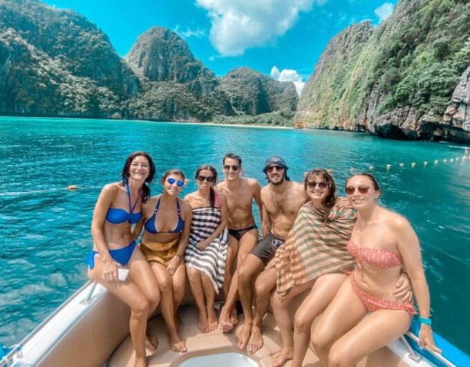 Phuket: VIP Private Boat to Phi Phi Island: Snorkeling Tour - Personalized Service