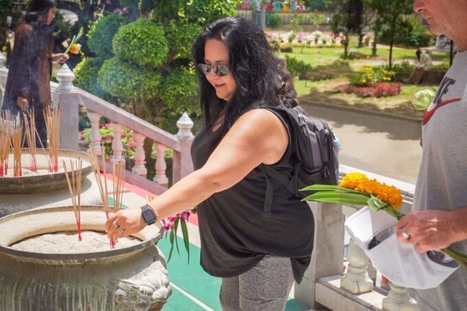 Phuket: Wat Chalong, Viewpoint, and Old Town Guided Tour - Discovering Phuket Old Town