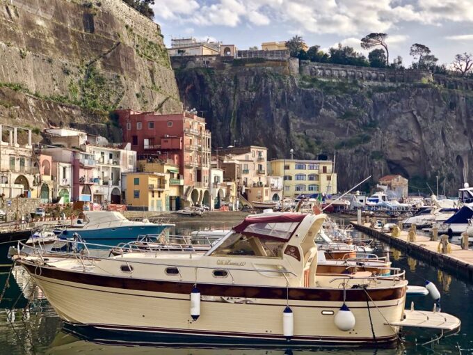 Piano Di Sorrento: Sightseeing Walking Tour With Tastings - Language Options