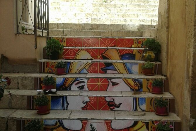 Piazza Armerina and Caltagirone - Tour Inclusions