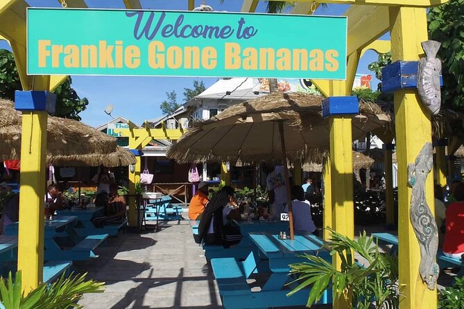 Pick up & Drop off Transfer From Anywhere in Nassau to Arawak Cay - Schedule and Availability
