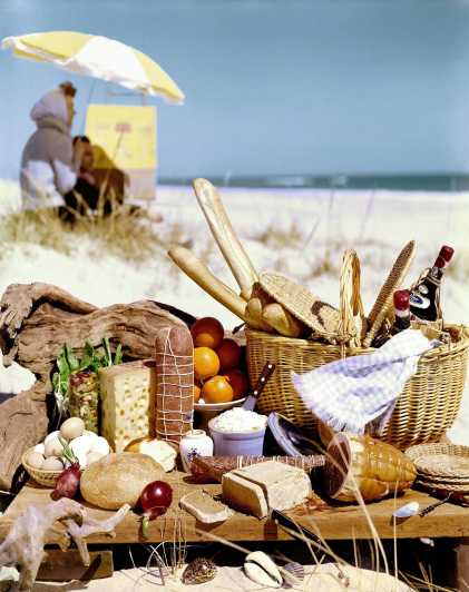 Picnic Tapas Experience - Scenic Picnic Locations