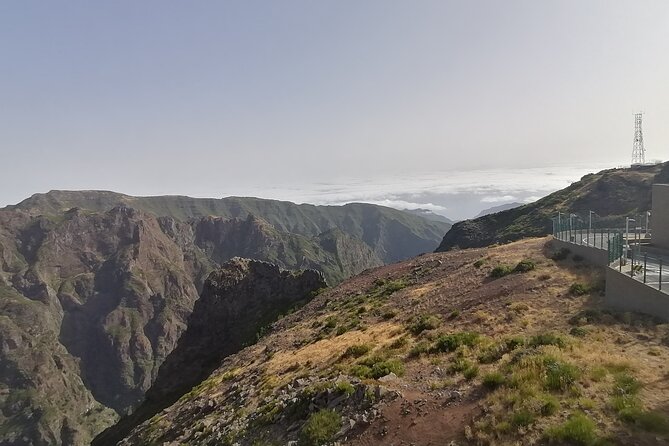 Pico Do Arieiro / Pico Ruivo - Experience the Panoramic Views