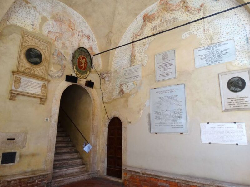 Pienza: Private Walking Tour With Tuscan Tasting Experience - Guided Tour Details