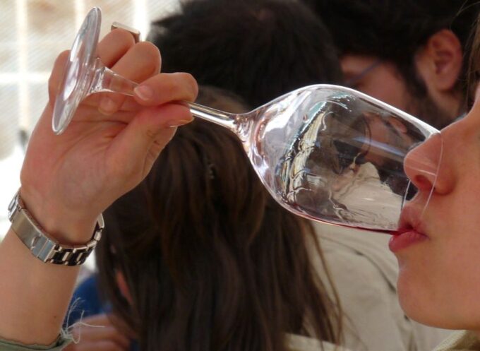 Pienza: Private Walking Tour With Tuscan Tasting Experience - Taste Tuscan Delicacies