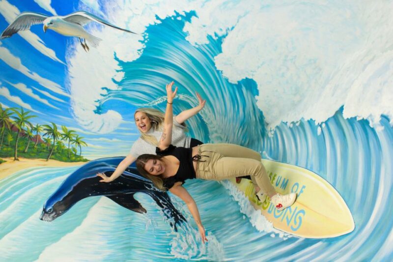 Pier 39: Museum of 3D Illusions - Accessibility and Meeting Point
