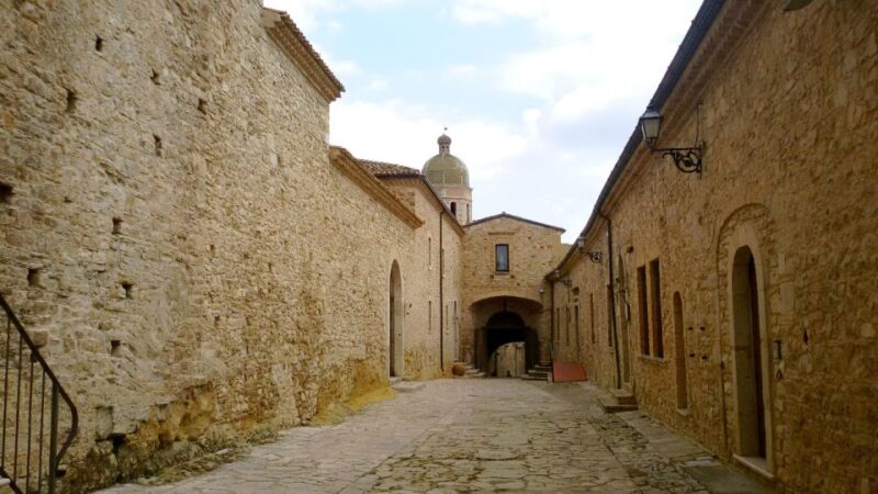 Pietramontecorvino: Scenic Village Walking Tour - Meeting Point and Directions