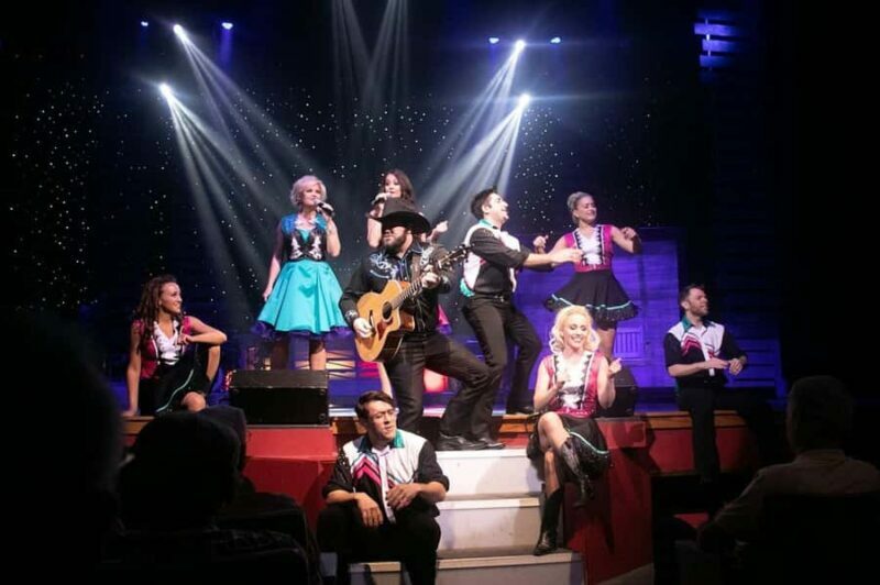 Pigeon Forge: Country Tonite Theatre Show Ticket - The Sum Up
