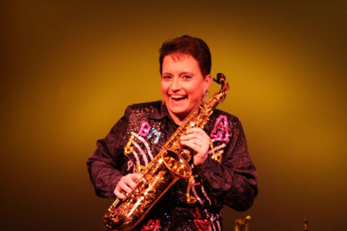 Pigeon Forge: Patty Waszak Music and Comedy Show - Show Duration and Age Suitability
