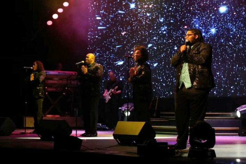 Pigeon Forge: Soul of Motown Show at Grand Majestic Theater - Key Points