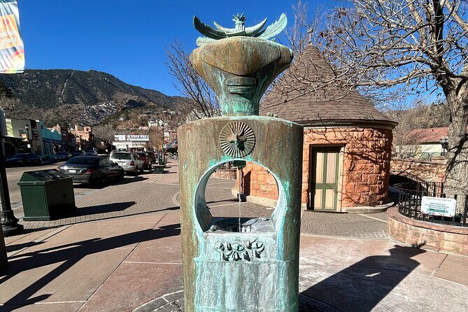Pikes Peak E-Golf Cart Historic Tour of Manitou Springs - The Sum Up