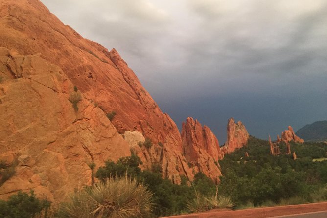 Pikes Peak Jeep Tours - Exploring Pikes Peak