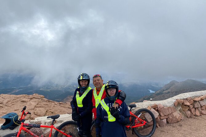 Pikes Peak Summit Downhill Bike Tour - Photographic Opportunities