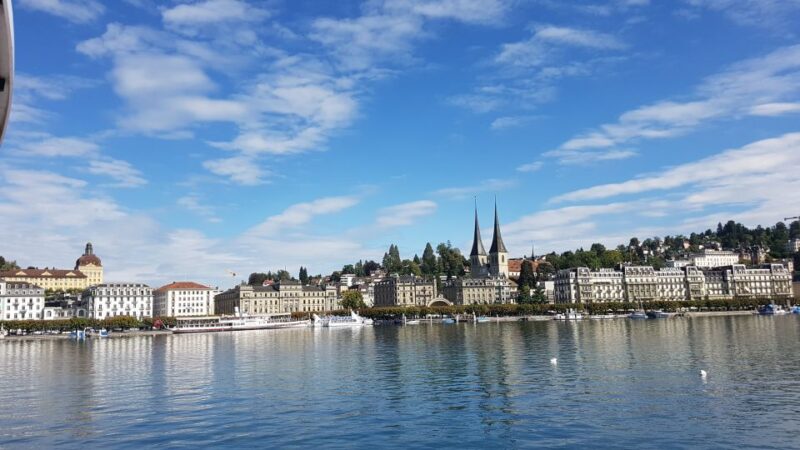 Pilatus: Exclusive Private Golden Round Trip From Zürich - Group and Guide Information