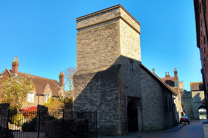 Pilgrim Fathers and the Mayflower Walking Tour - Accessibility and Participation