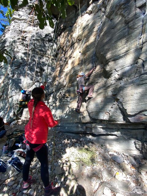 Pilot Mountain, Nc: Go Rock Climbing With an AMGA Guide - Safety and Preparation