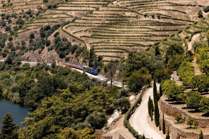 Pinhão: Douro River Boat Tour With Lunch - Frequently Asked Questions