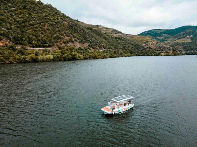 Pinhao: Douro River Solar Boat Tour - Wine Tasting Included - Meeting Point and Directions